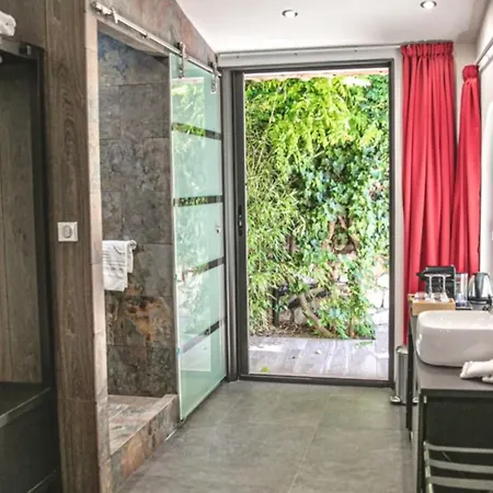 Bed and Breakfast Annette Κασί